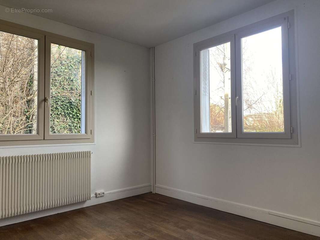 Appartement à EYMOUTIERS