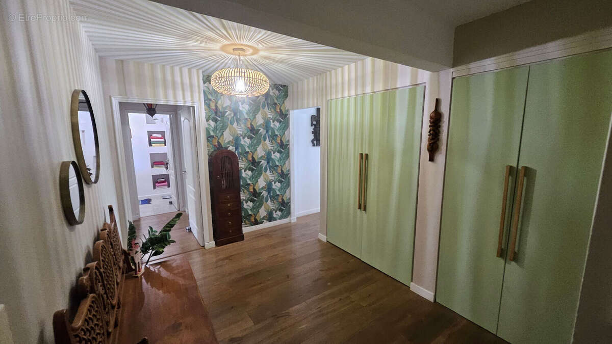 Appartement à SAINT-DENIS