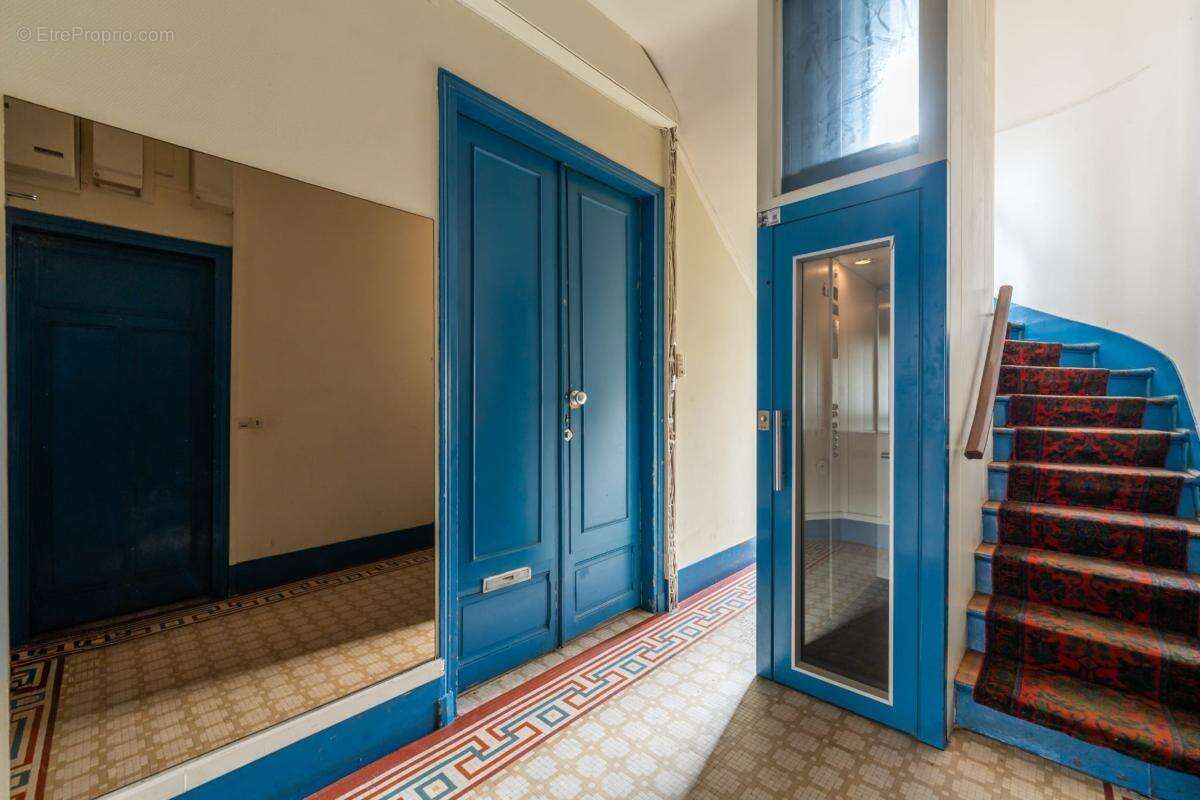 Appartement à ASNIERES-SUR-SEINE
