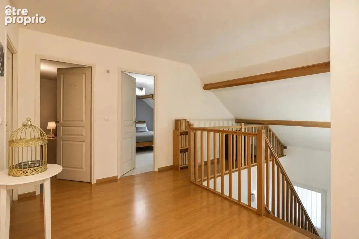 Maison 7 pièces de 197 m2 avec jardin en vente à Courtry - Idéal pour familles - photo 14