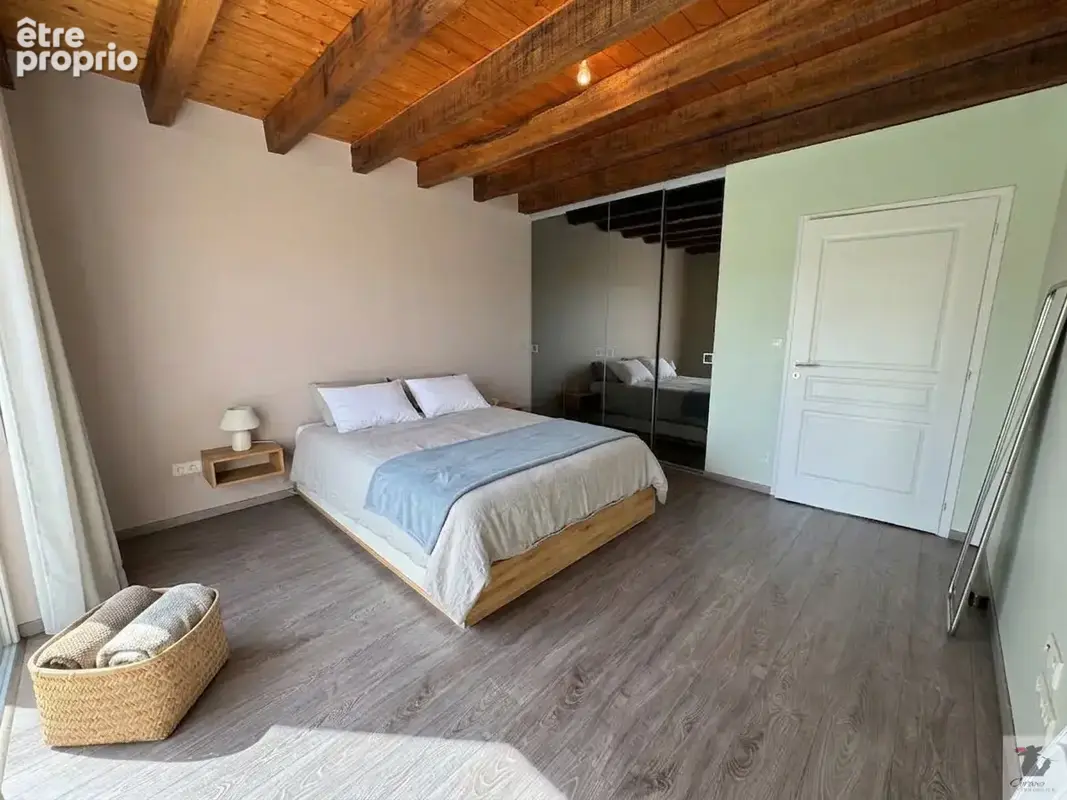 Maison de plain-pied avec 3 chambres, double garage et annexe de 88 m2 sur 4 300 m2 ! - photo 4