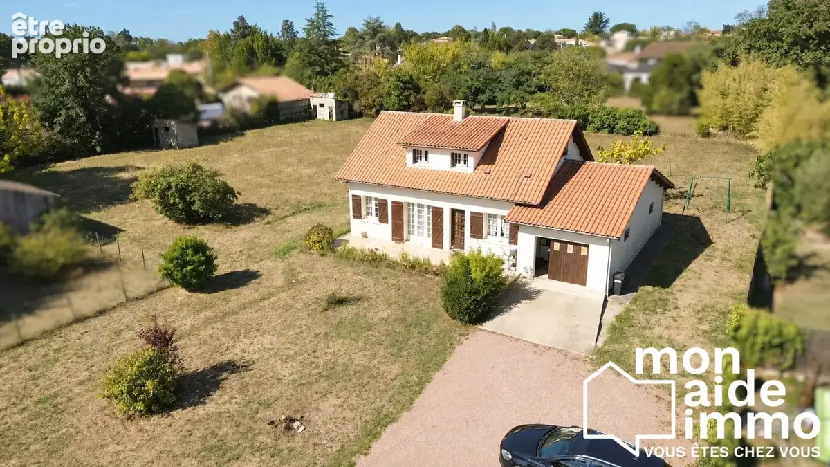 Maison à CARBON-BLANC