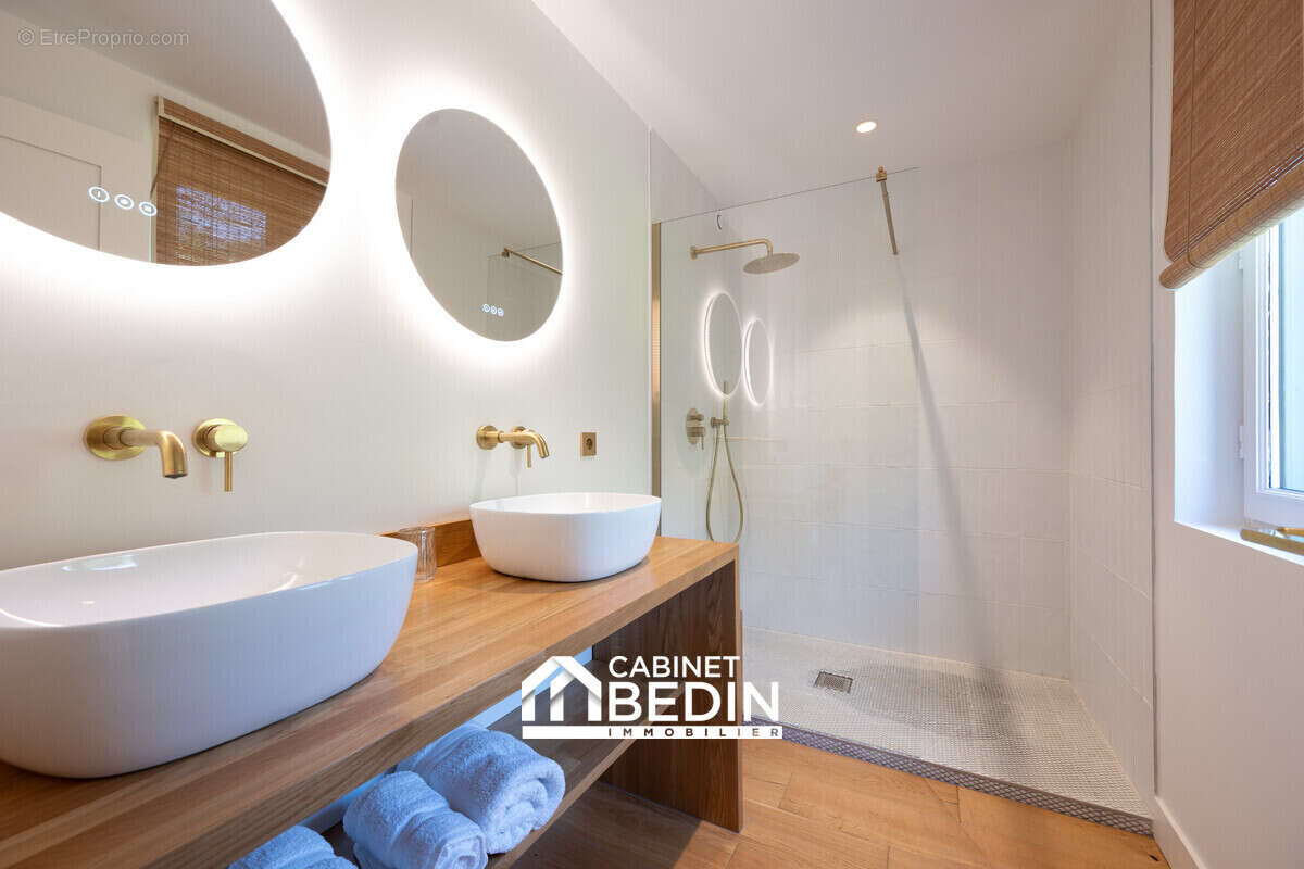 Maison 215 m² à Lege-Cap-Ferret  - photo 9