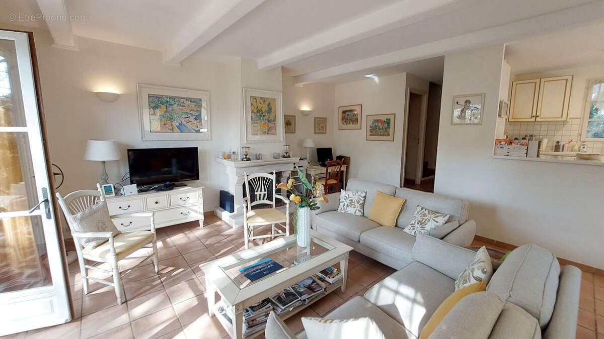 Maison à LA MOTTE
