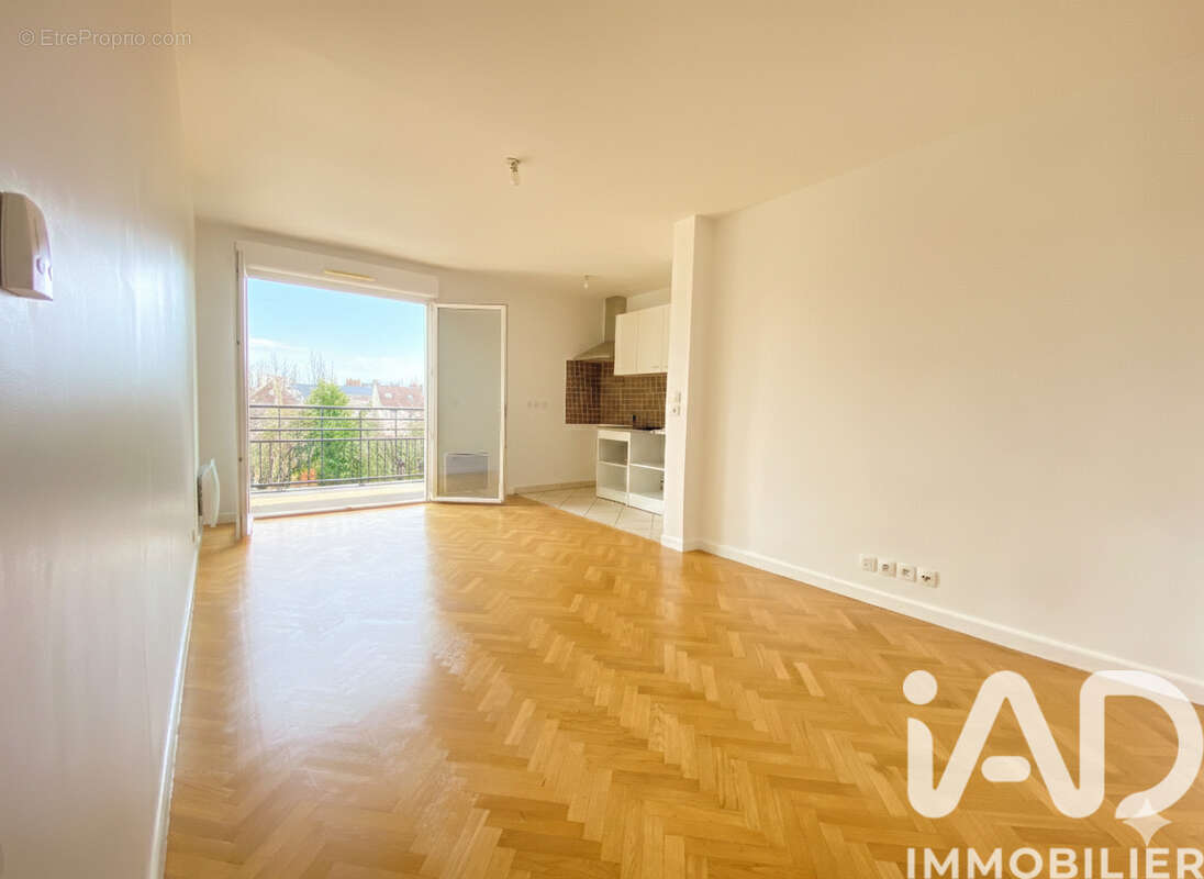 Photo 2 - Appartement à SARTROUVILLE