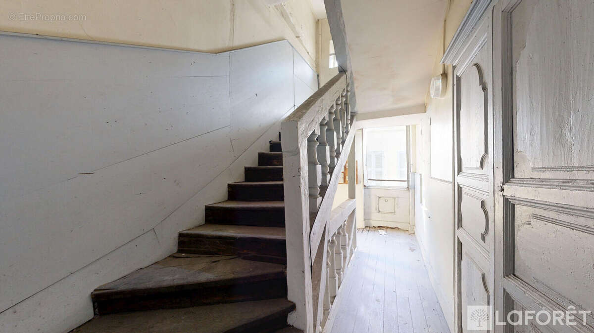 Appartement à MOULINS