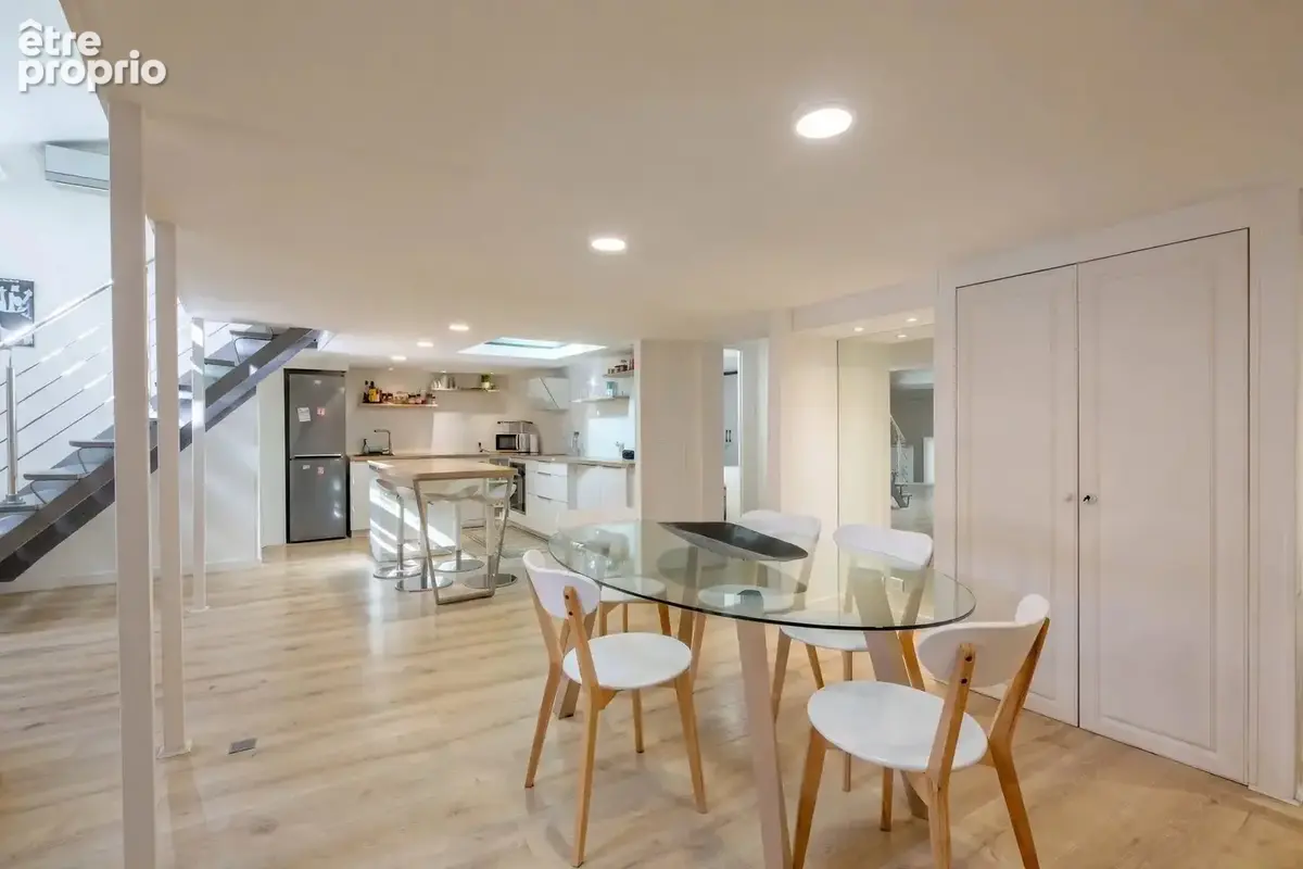 Cannes banane — adresse prestigieuse — magnifique loft duplex  4 p de 115 m²lc - photo 4