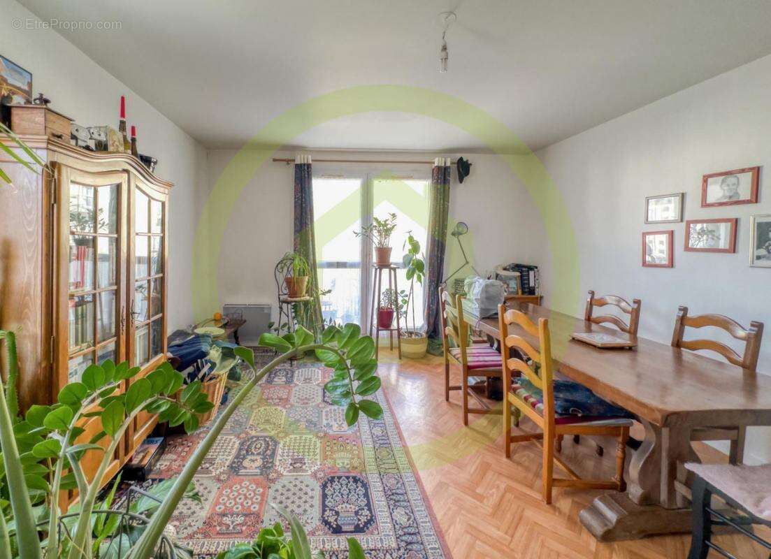 Appartement à COMPIEGNE