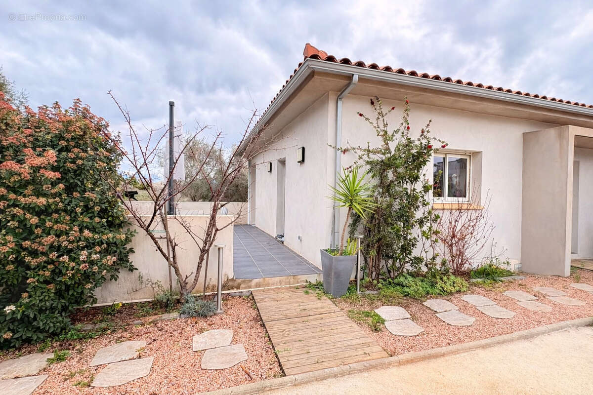 Appartement à ALATA