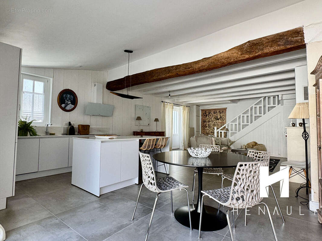 Maison à SAINTE-MARIE-DE-RE