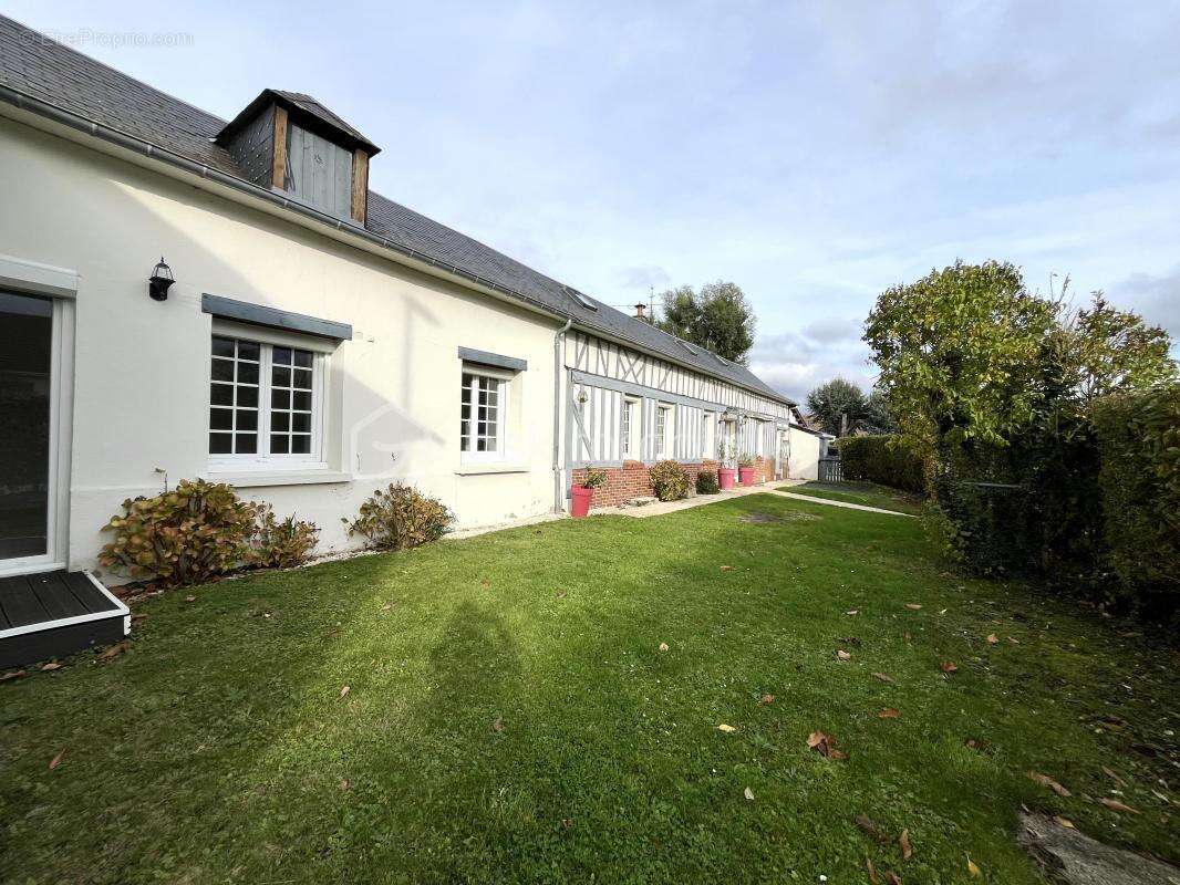 Maison à LA HARENGERE