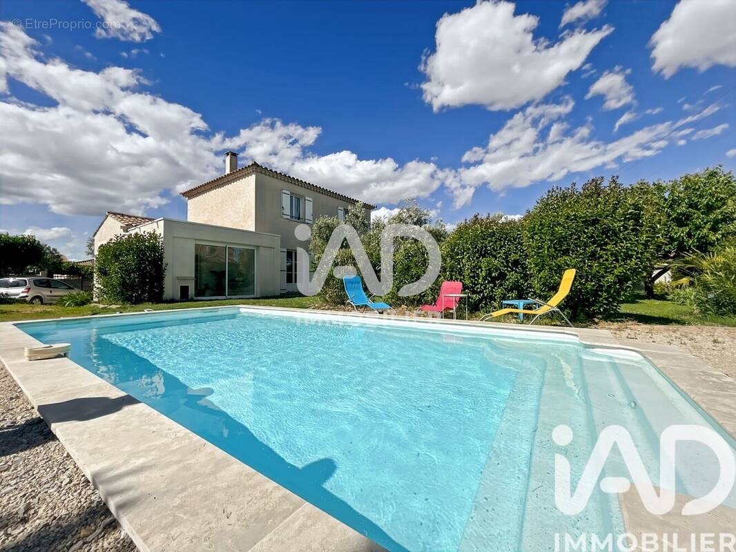 Photo 1 - Maison à AUBORD