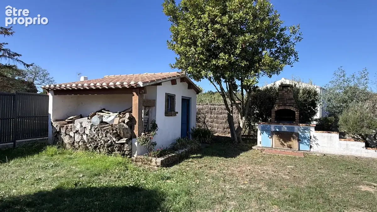 Maison à Ker Chauvineau, dans un chemin de terre, secteur très calme. - photo 3