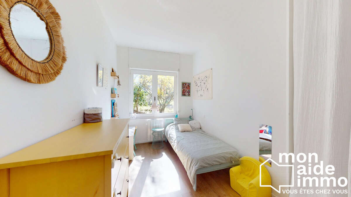 Maison 152 m² à Artigues-Pres-Bordeaux  - photo 8