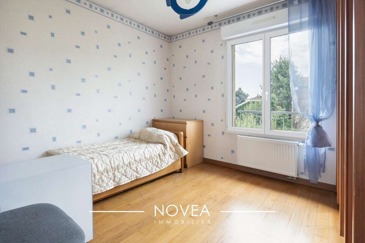 Maison à VILLEURBANNE