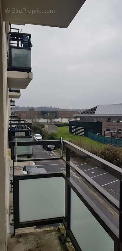 Appartement à DAMMARIE-LES-LYS