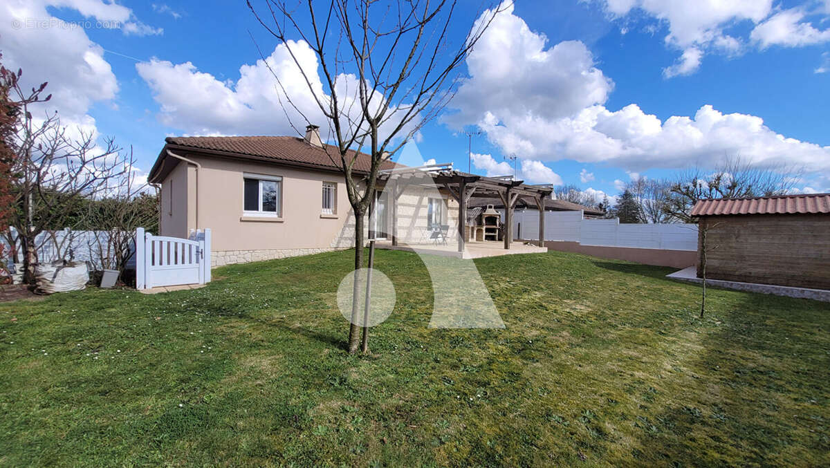 Maison à MOUILLERON-LE-CAPTIF