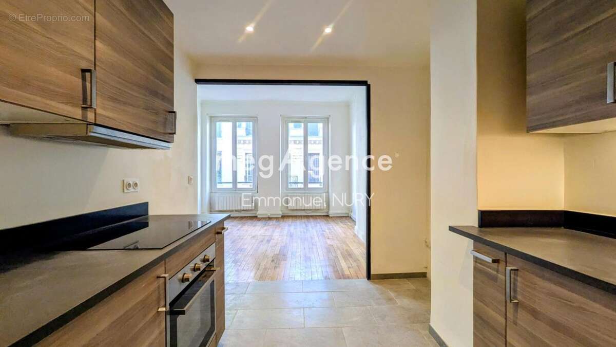 Appartement à LYON-6E