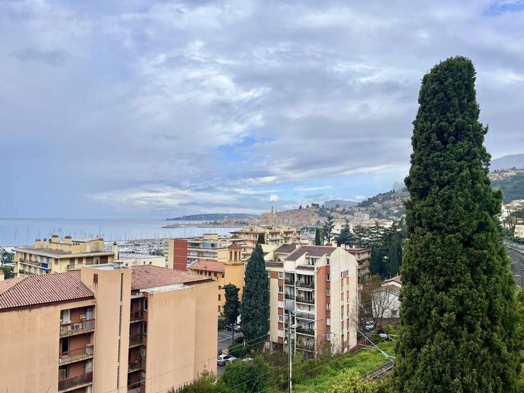 Appartement à MENTON