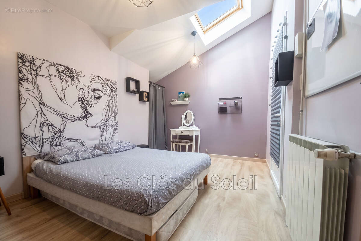 Maison 135 m² à Toulon  - photo 4