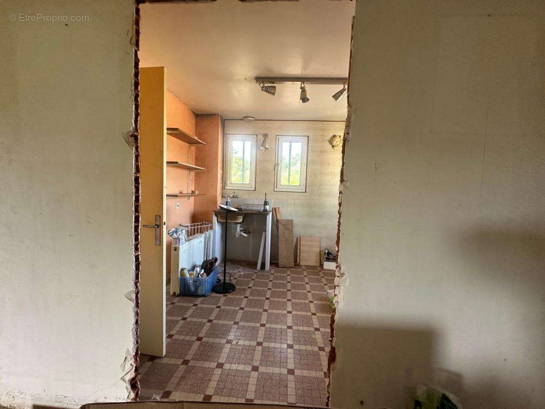 Grenay – Maison à fort potentiel de 140 m² avec terrain constructible - photo 14