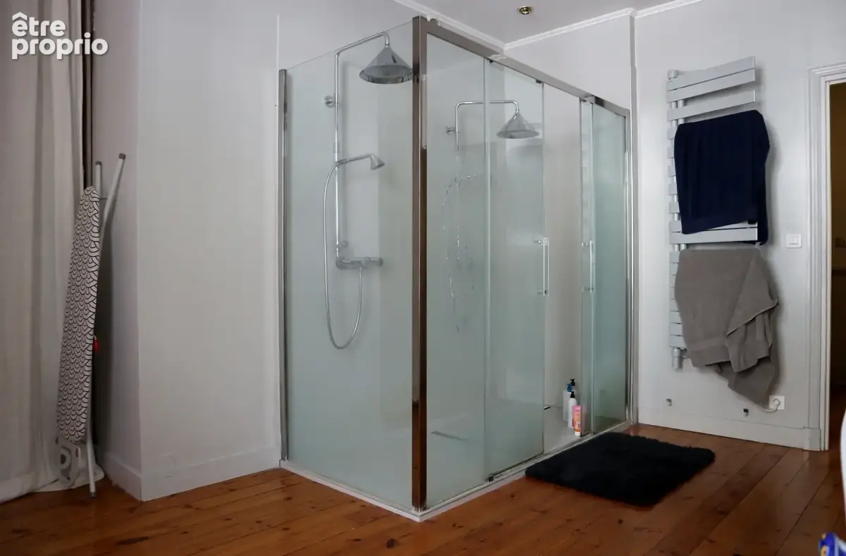 Saintes, centre historique, appartement 343 m2 - photo 21