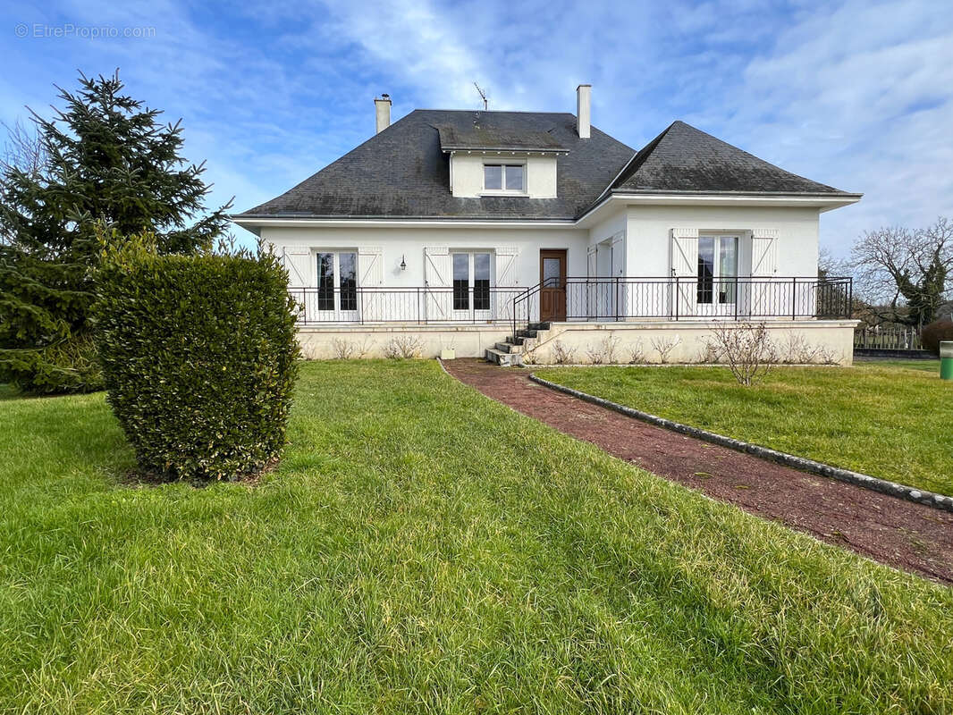 Maison à LEIGNE-LES-BOIS