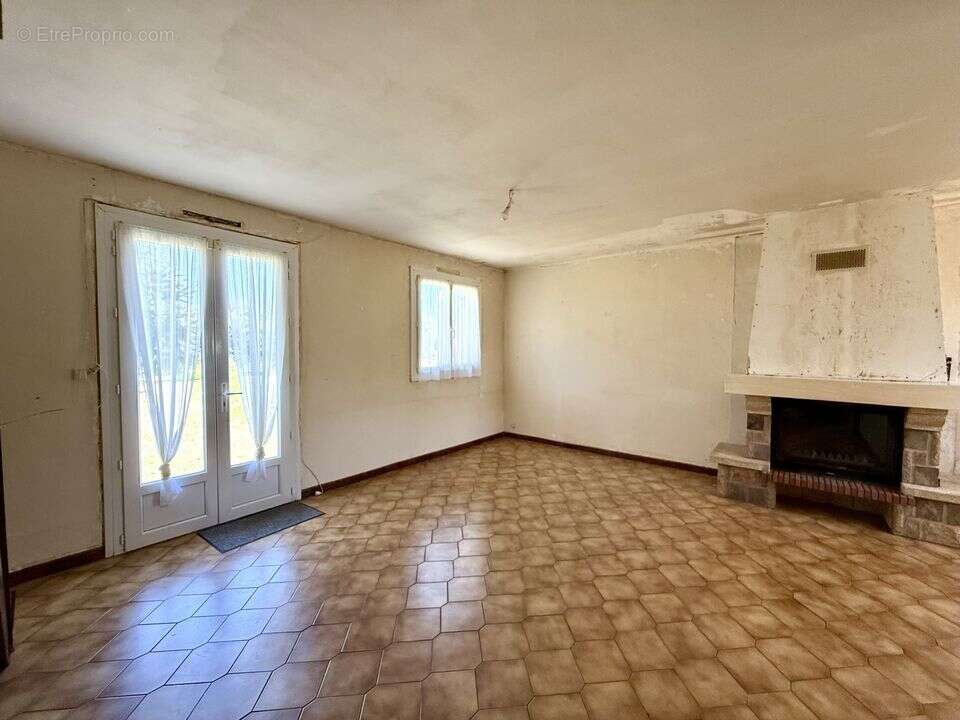 Maison à NANGIS