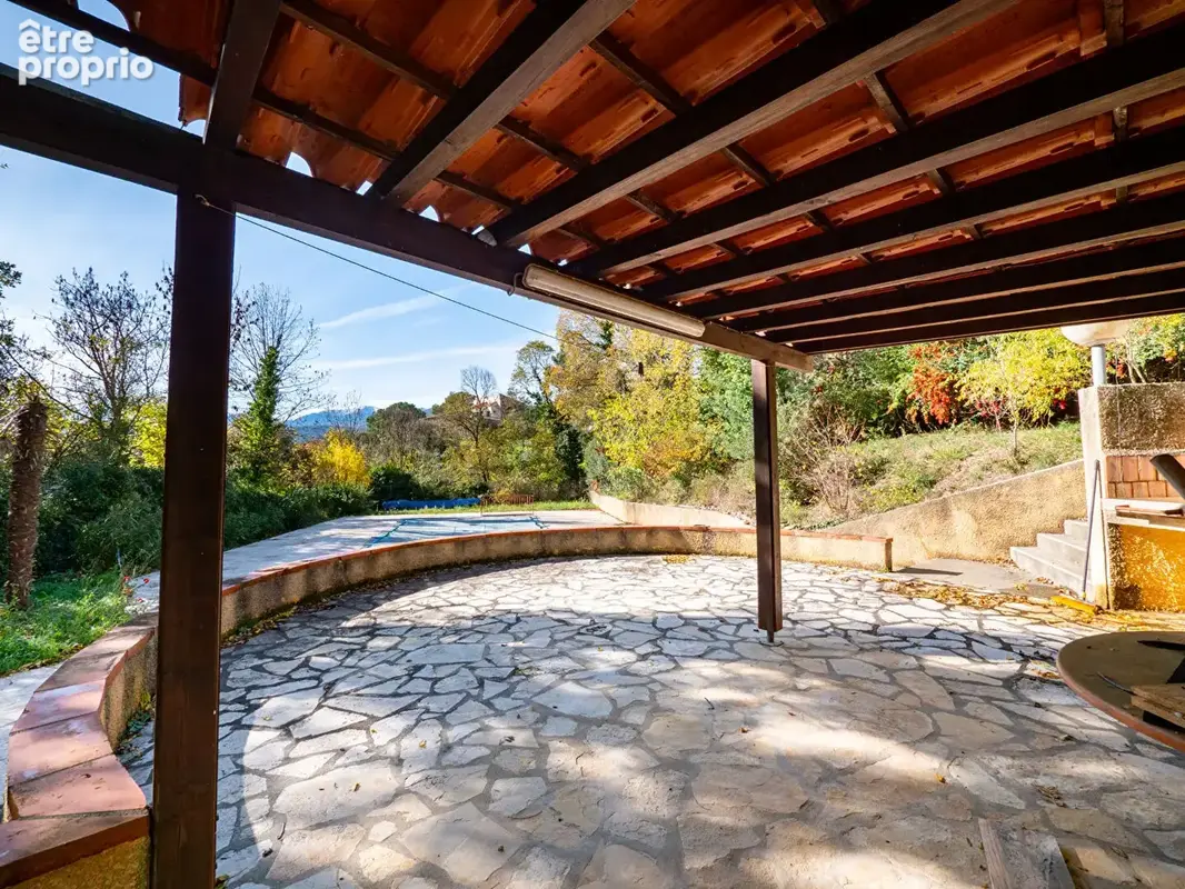 3 habitations, piscine et fort potentiel ! - photo 16