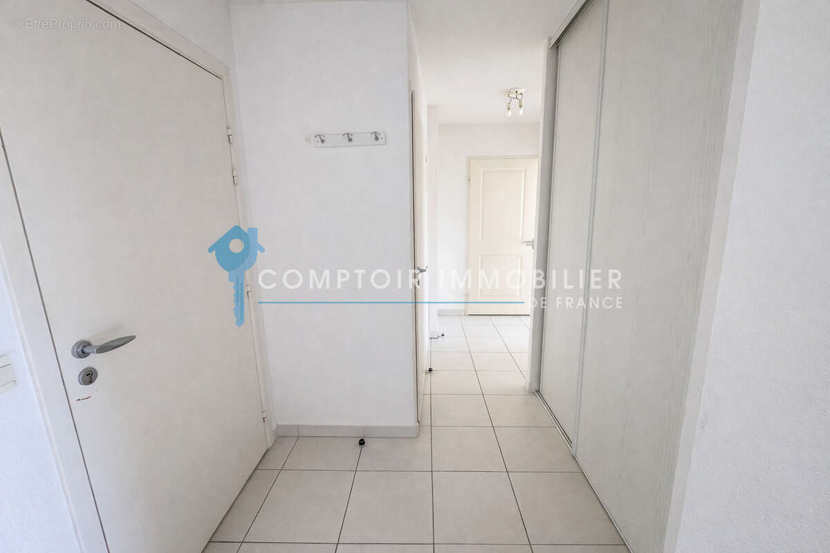 Montpellier (MALBOSC)  Apt T3 lumineux de 76 m2 avec 1 Garage et 1 parking extérieur - photo 8