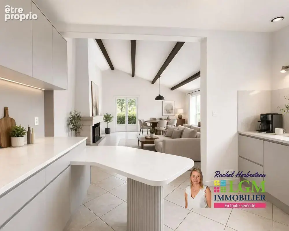 Maison À Vendre - Mouilleron le Captif- Maison familiale avec jardin arboré dans un lotissement calme - photo 6