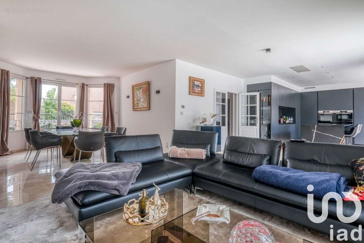 Photo 6 - Maison à VILLAINES-SOUS-BOIS