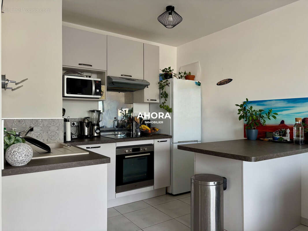 Appartement à MARSEILLE-9E