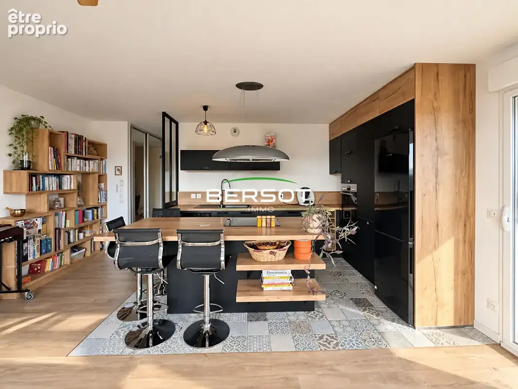 Appartement 4 pièces au dernier étage avec garage double - photo 3