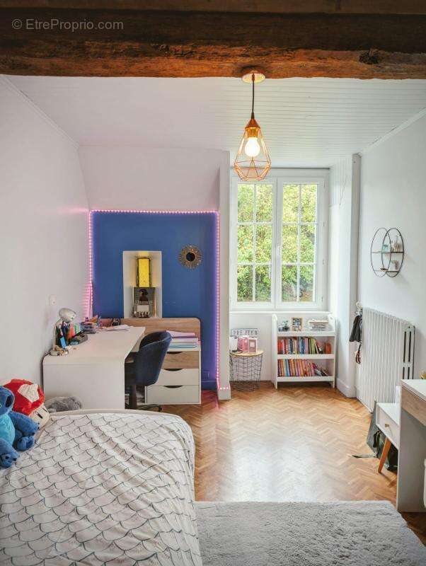 Maison à CHEMIRE-EN-CHARNIE