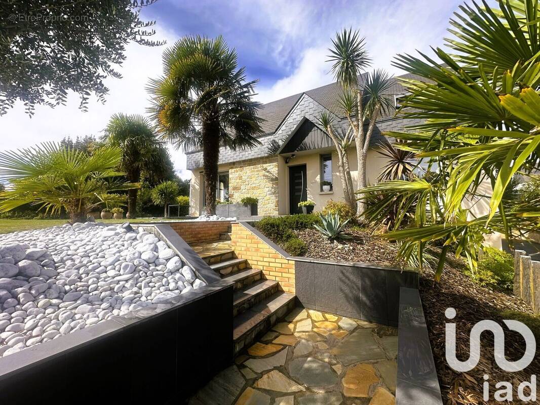 Photo 1 - Maison à PLOUFRAGAN