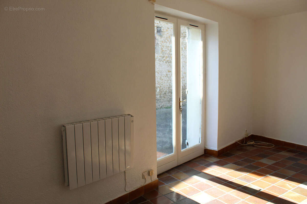 Appartement à FOURCHAMBAULT