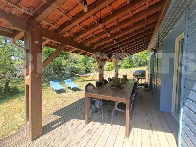 terrase 4 - bl - Maison à BROSSAC