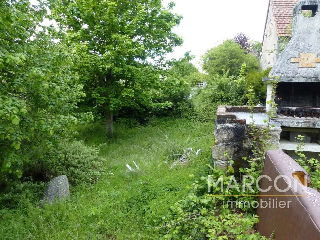 Maison à LA VILLENEUVE