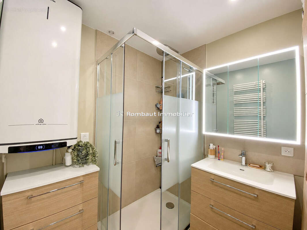 Appartement à VAUCRESSON