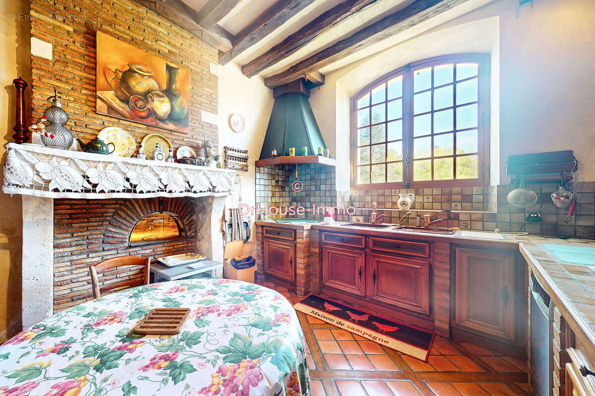 Maison 293 m² à Saint-Aoustrille  - photo 15