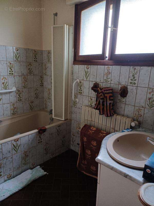 Maison à LA BARRE-EN-OUCHE