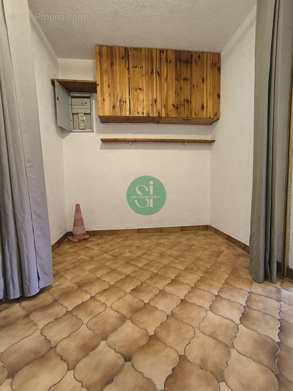 Appartement à SIX-FOURS-LES-PLAGES