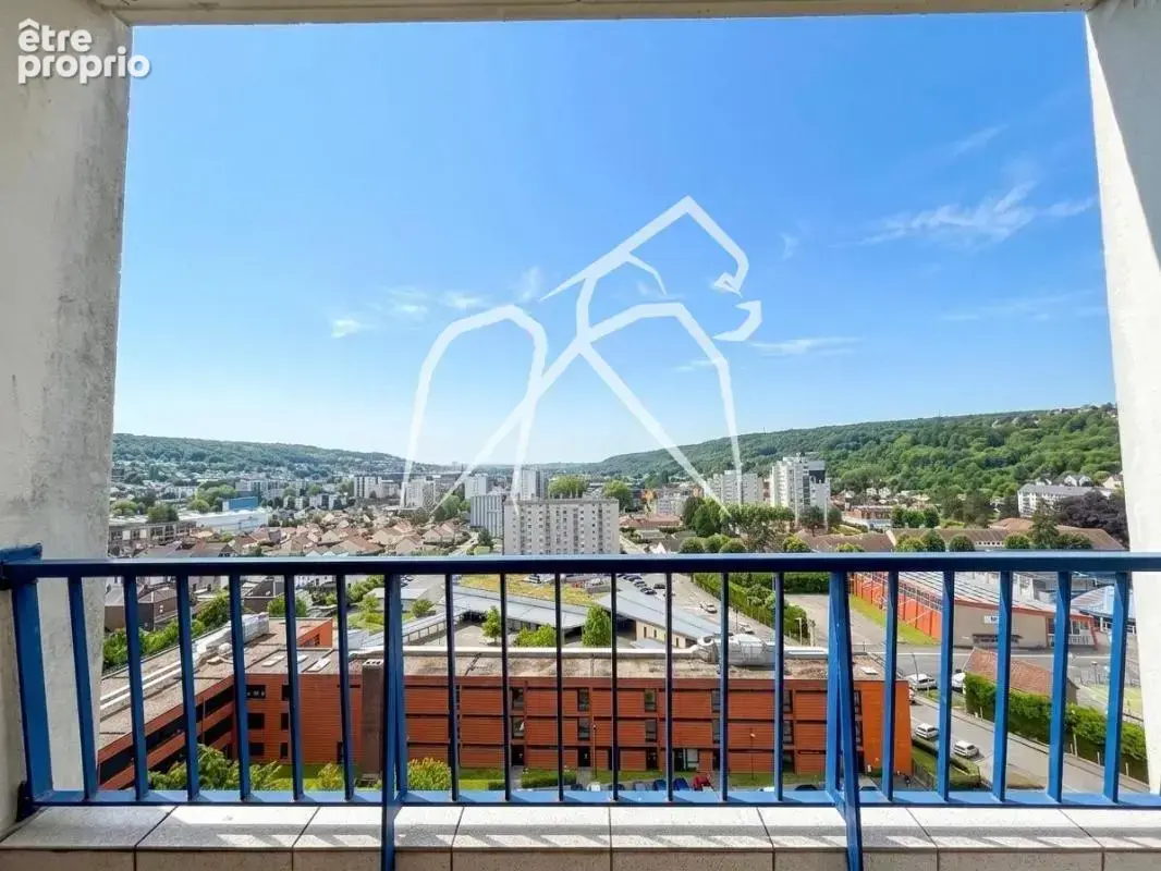 Appartement 90 m²  3 chambres  Balcons  Cave  Parking - photo 2