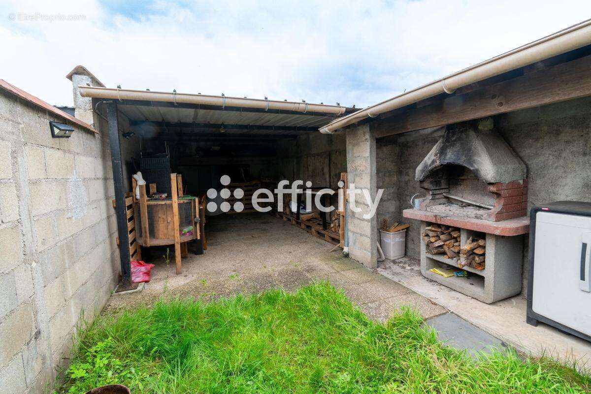 Maison à VIGNEUX-SUR-SEINE