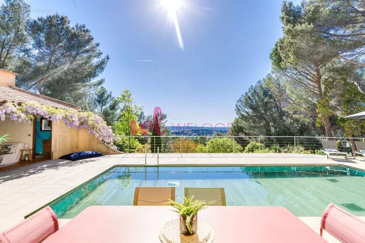 Maison à BOUC-BEL-AIR