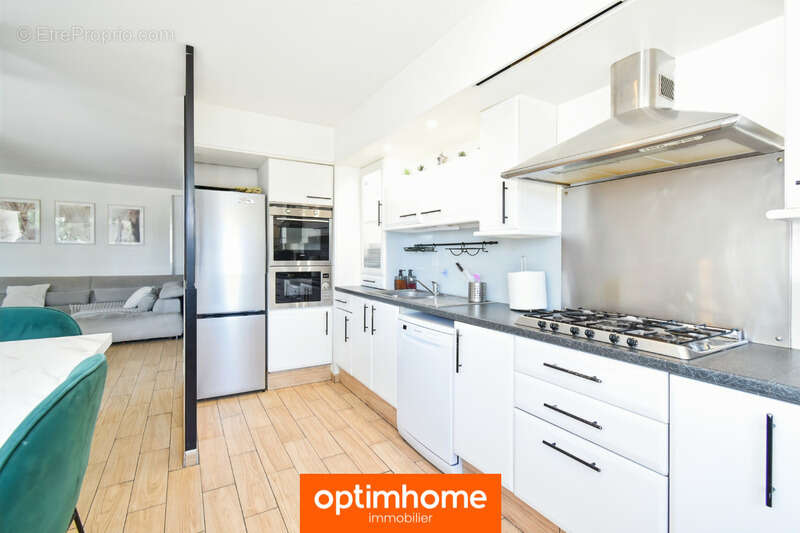Appartement à SAINT-JACQUES-DE-LA-LANDE