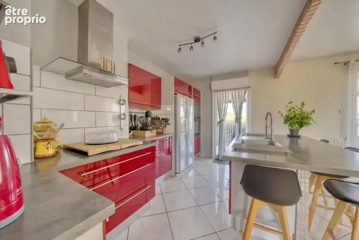 Maison contemporaine avec piscine a débordement - photo 5