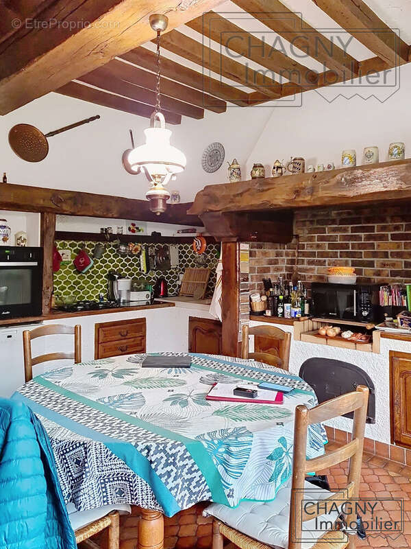 Maison à MONTAGNY-LES-BEAUNE