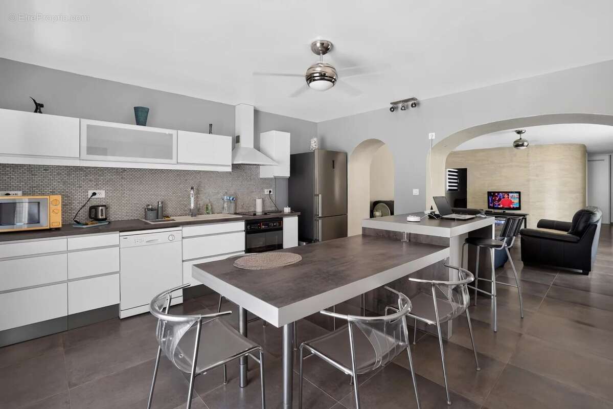 Cannes vente villa 6 pièces avec piscine - photo 7